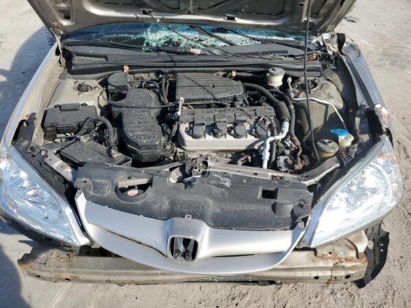 HONDA CIVIC SILVER - 2HGES165X4H526731