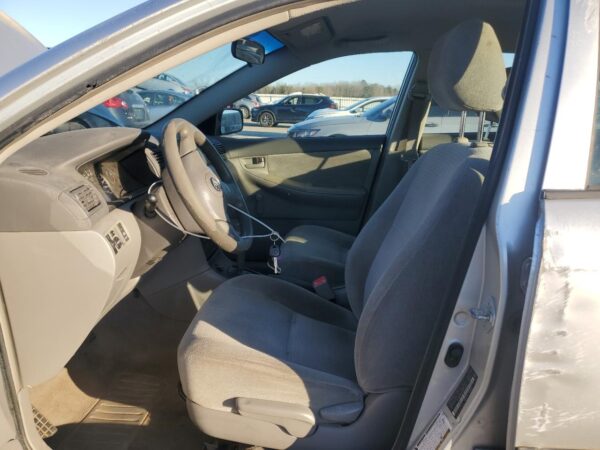 TOYOTA COROLLA SILVER - JTDBR32E760076266