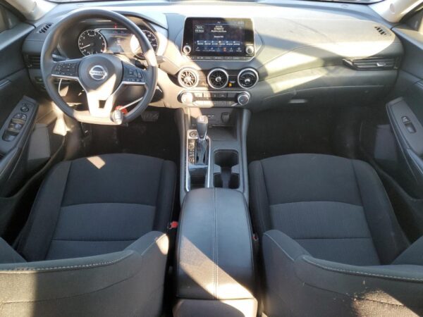 NISSAN SENTRA SILVER - 3N1AB8CV7PY307320