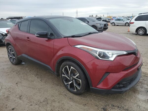 TOYOTA C-HR RED - JTNKHMBX1K1058033