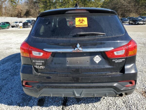MITSUBISHI OUTLANDER BLACK - JA4AP3AUXJU015371