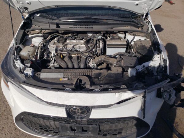 TOYOTA COROLLA WHITE - 5YFEPMAE0NP370798