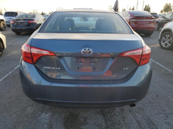 TOYOTA COROLLA BLUE - 2T1BURHEXKC243342