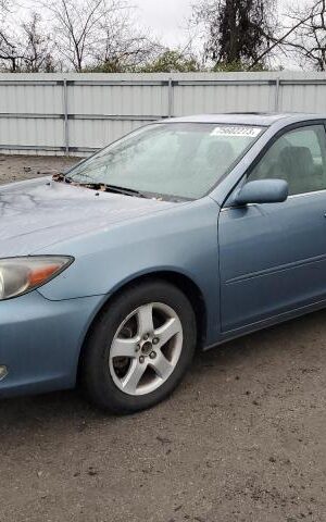 TOYOTA CAMRY BLUE - 4T1BF30KX3U550194