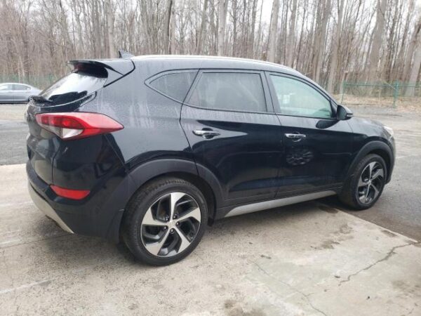 Hyundai Tucson 2017 - KM8J3CA27HU277404