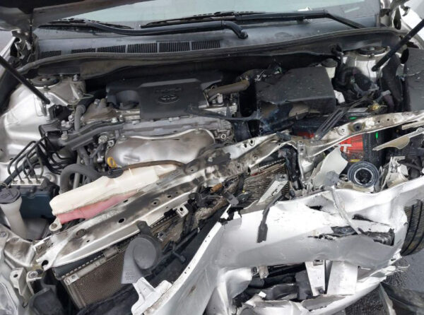 Toyota Camry 2014 Sport Silver 2.5L- 4T4BF1FK6ER359232