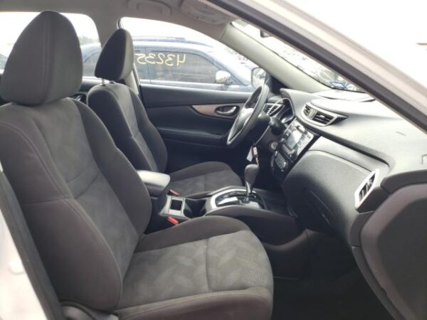 NISSAN ROGUE WHITE - KNMAT2MT7GP612967