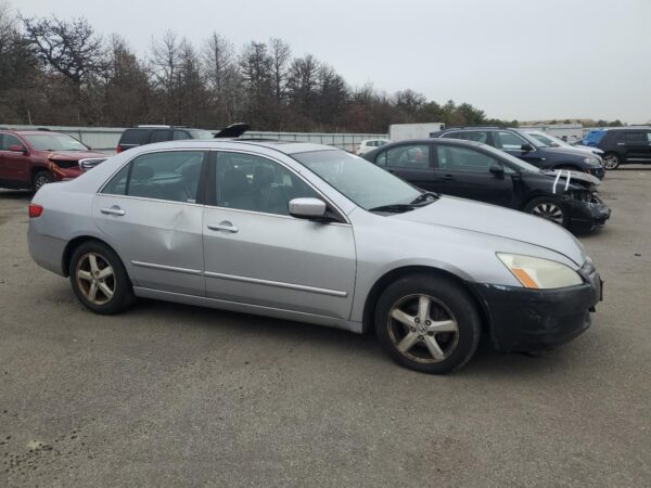 HONDA ACCORD SILVER - 1HGCM56885A189575