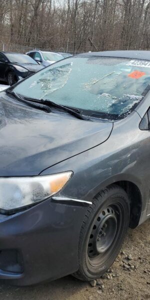TOYOTA COROLLA BLACK - 2T1BU4EE6BC676034