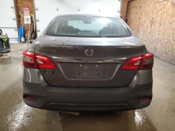 Nissan SENTRA 2018 - 3N1AB7AP8JY311057