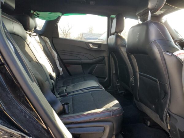FORD ESCAPE ST BLACK - 1FMCU0MN7RUA04409