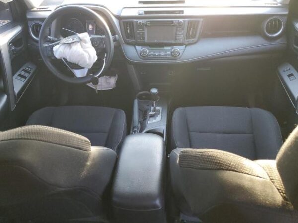 Toyota RAV4 2018 - 2T3WFREV8JW411919