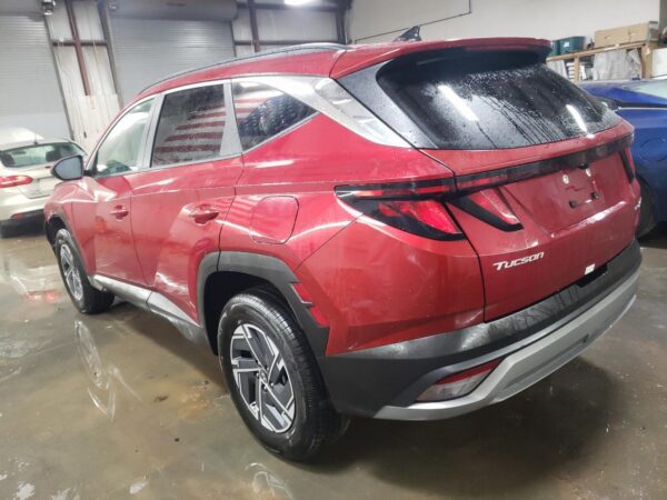 HYUNDAI TUCSON RED - KM8JBDD17SU272285