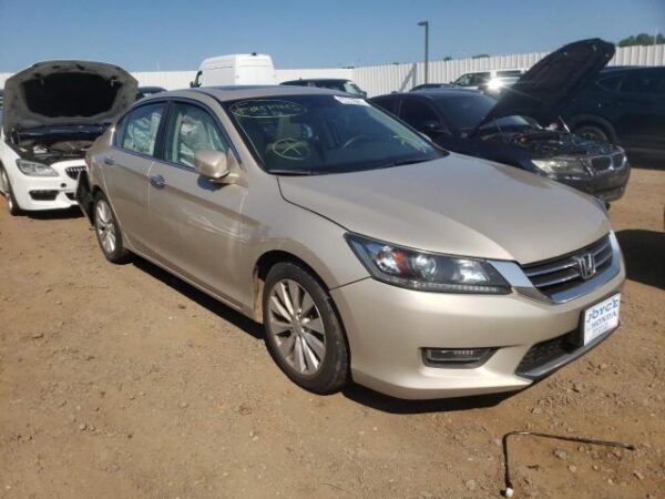 HONDA ACCORD GOLD - 1HGCR2F88DA153819