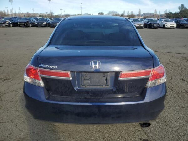 HONDA ACCORD BLUE - 1HGCP2F35CA131429