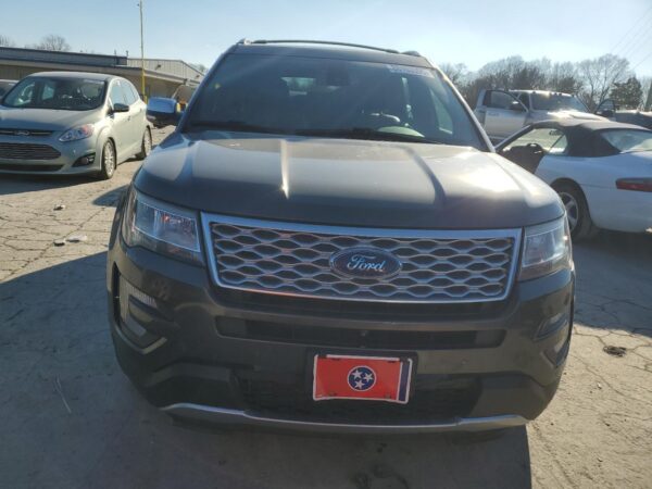 FORD EXPLORER GRAY - 1FM5K8HTXHGC09936