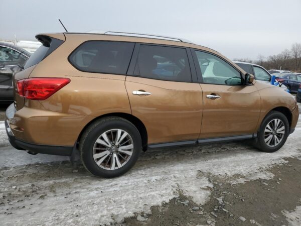 NISSAN PATHFINDER GOLD - 5N1DR2MM4HC605290