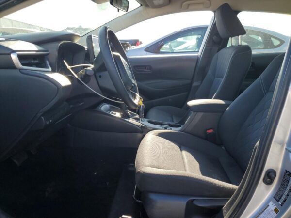 TOYOTA COROLLA SILVER - JTDB4MEE3PJ001107