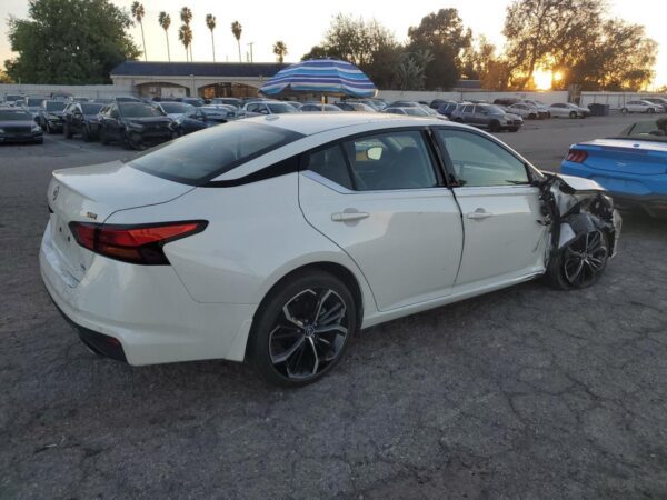 NISSAN ALTIMA WHITE - 1N4BL4CW7RN404720
