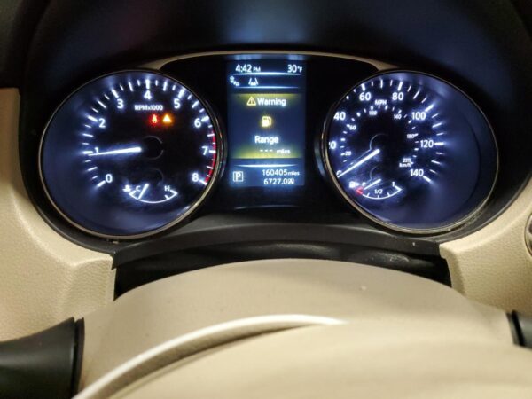 NISSAN ROGUE WHITE - 5N1AT2MV0FC760686