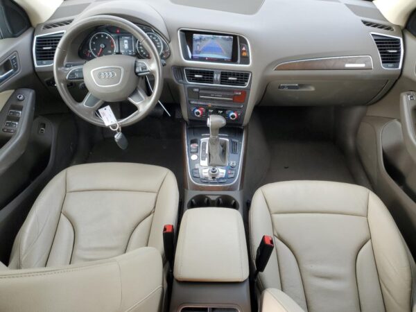 AUDI Q5 WHITE - WA1C2AFP4HA073180