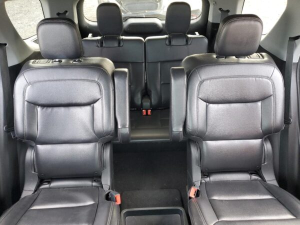 FORD EXPLORER SILVER - 1FMSK8DH1LGC95277