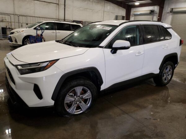 TOYOTA RAV4 WHITE - 2T3P1RFV8RW455707