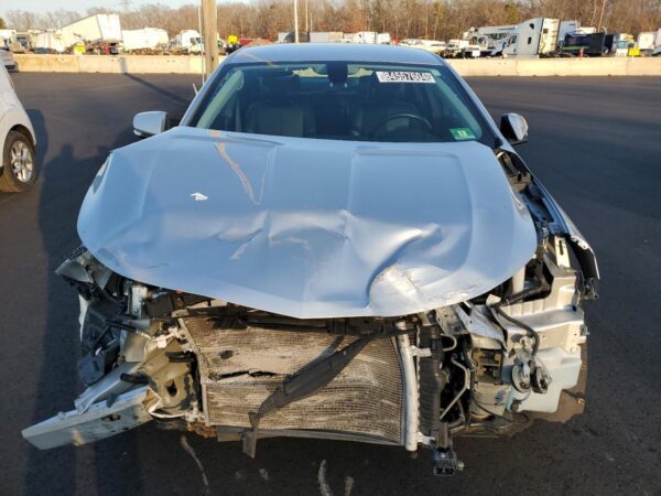 CHEVROLET IMPALA SILVER - 2G1105S39J9120145