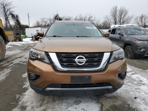 NISSAN PATHFINDER GOLD - 5N1DR2MM4HC605290