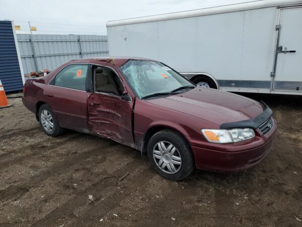 TOYOTA CAMRY BURGUNDY - 4T1BG22K9YU702963