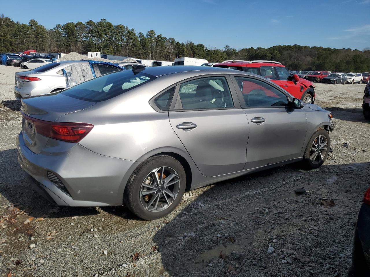 2023 Kia Forte - Image 3