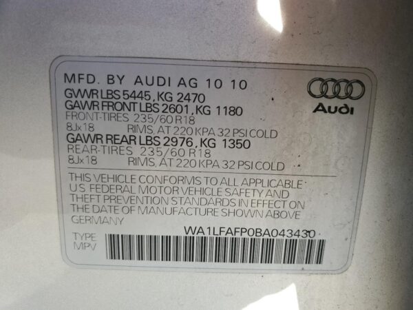AUDI Q5 SILVER - WA1LFAFP0BA043430
