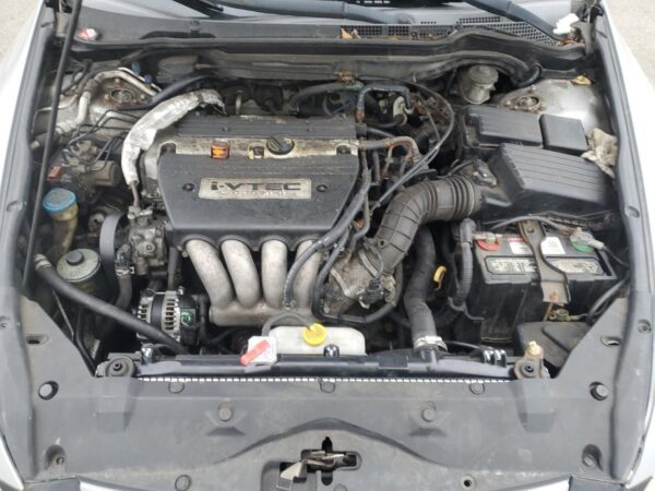 HONDA ACCORD SILVER - 1HGCM56885A189575
