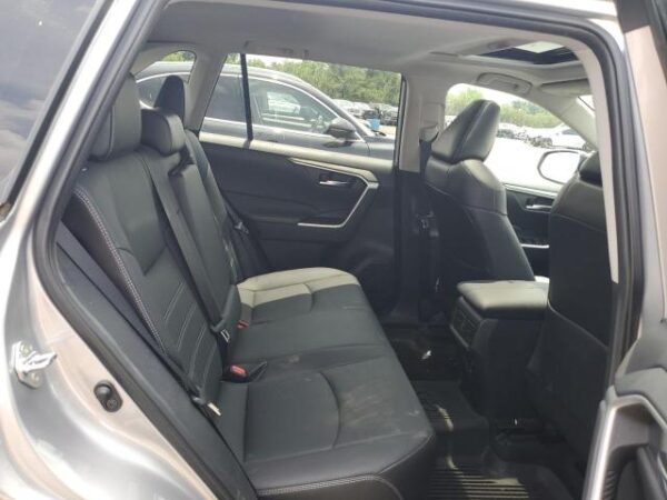 2022 Toyota RAV4 Gray - JTMR03FV40D188753