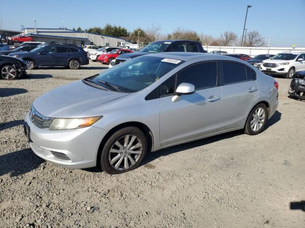 HONDA CIVIC SILVER - 19XFB2F84CE331219