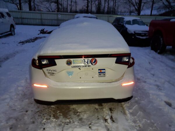 HONDA CIVIC WHITE - 19XFL2H57RE004306
