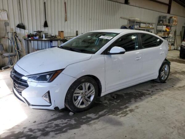 Hyundai Elantra 2020 - 5NPD84LF8LH585712