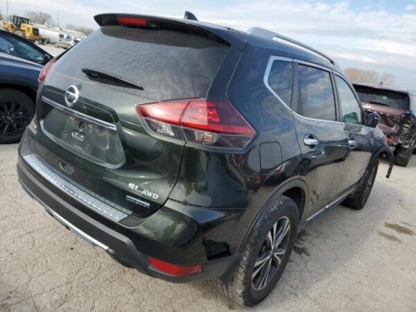 Nissan ROGUE 2018 - 5N1ET2MV4JC823377