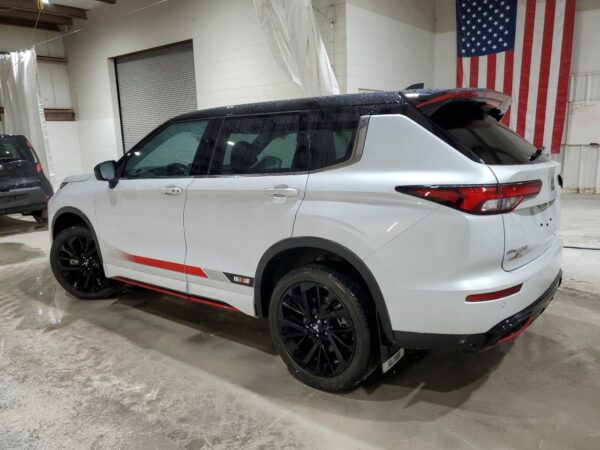MITSUBISHI OUTLANDER WHITE - JA4J4UA89PZ052585