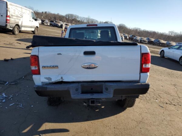 FORD RANGER WHITE - 1FTLR1FE2APA31206