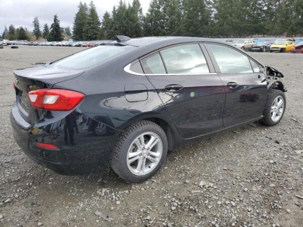 Chevrolet CRUZE 2018 - 1G1BE5SM1J7215511