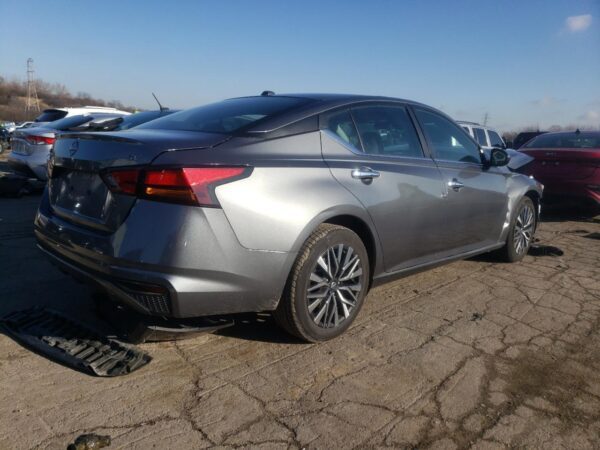 NISSAN ALTIMA GRAY - 1N4BL4DV2PN307797