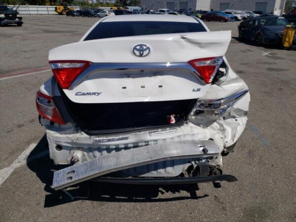 Toyota CAMRY 2016 - 4T4BF1FK0GR575953