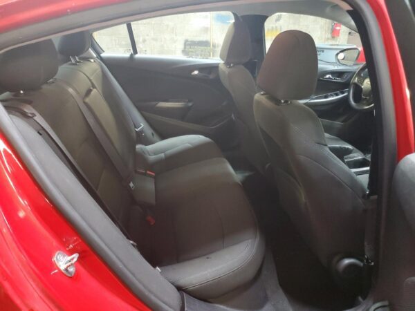 CHEVROLET CRUZE RED - 1G1BE5SM2H7156687