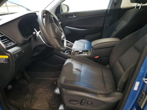 HYUNDAI TUCSON BLUE - KM8J3CA4XJU736089