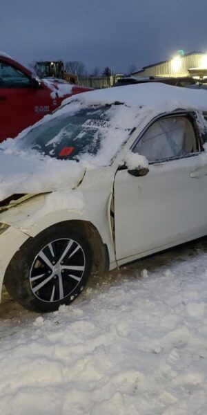 HONDA CIVIC WHITE - 19XFL2H57RE004306