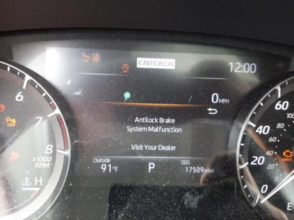 2021 Toyota Highlander White - 5TDYZRAHXMS035813