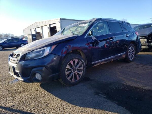 Subaru OUTBACK 2018 - 4S4BSETC5J3361791