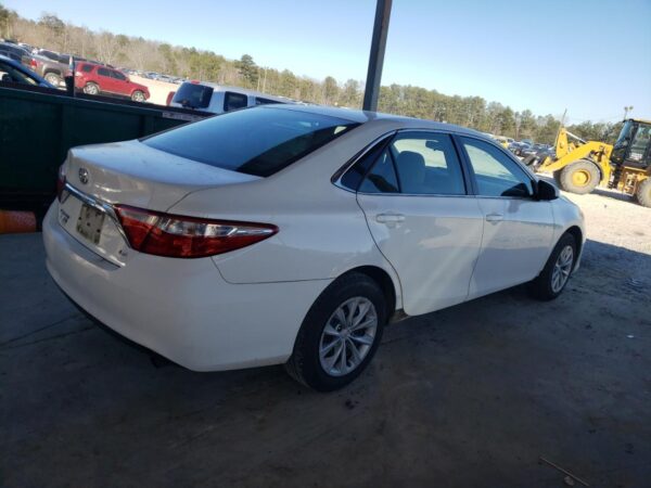 TOYOTA CAMRY WHITE - 4T1BF1FK8FU916220