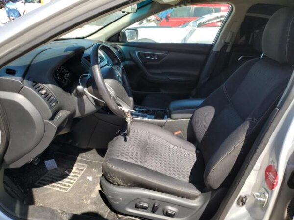 Nissan ALTIMA 2018 - 1N4AL3AP2JC126441